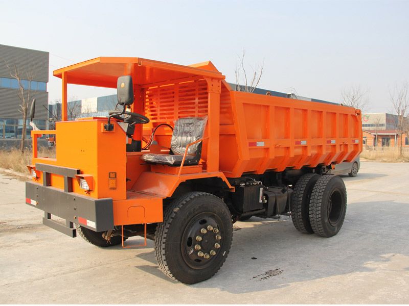 16噸礦用運(yùn)輸車(chē) 