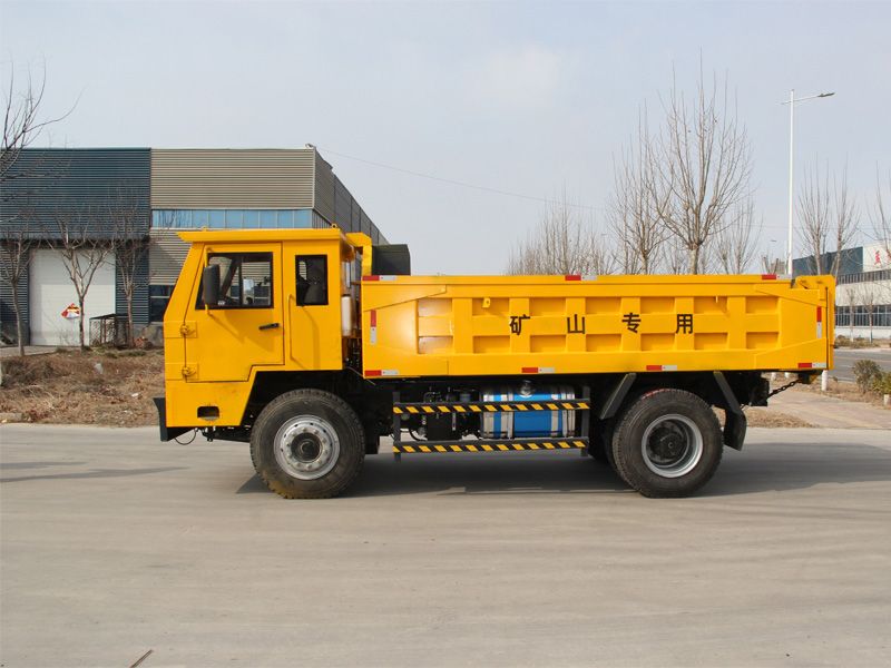 25噸礦用運輸車 
