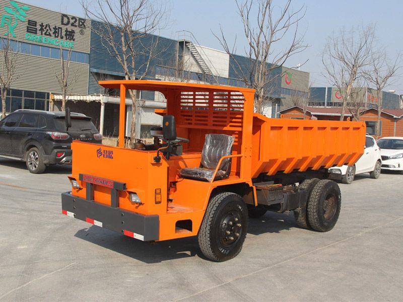  8噸四不像運(yùn)輸車(chē)
