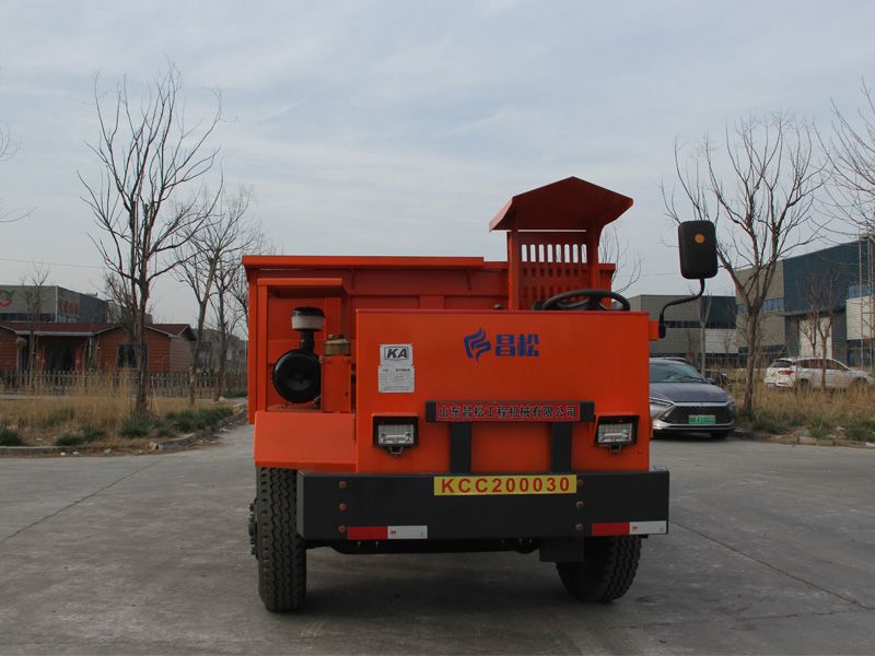  12噸四不像運(yùn)輸車